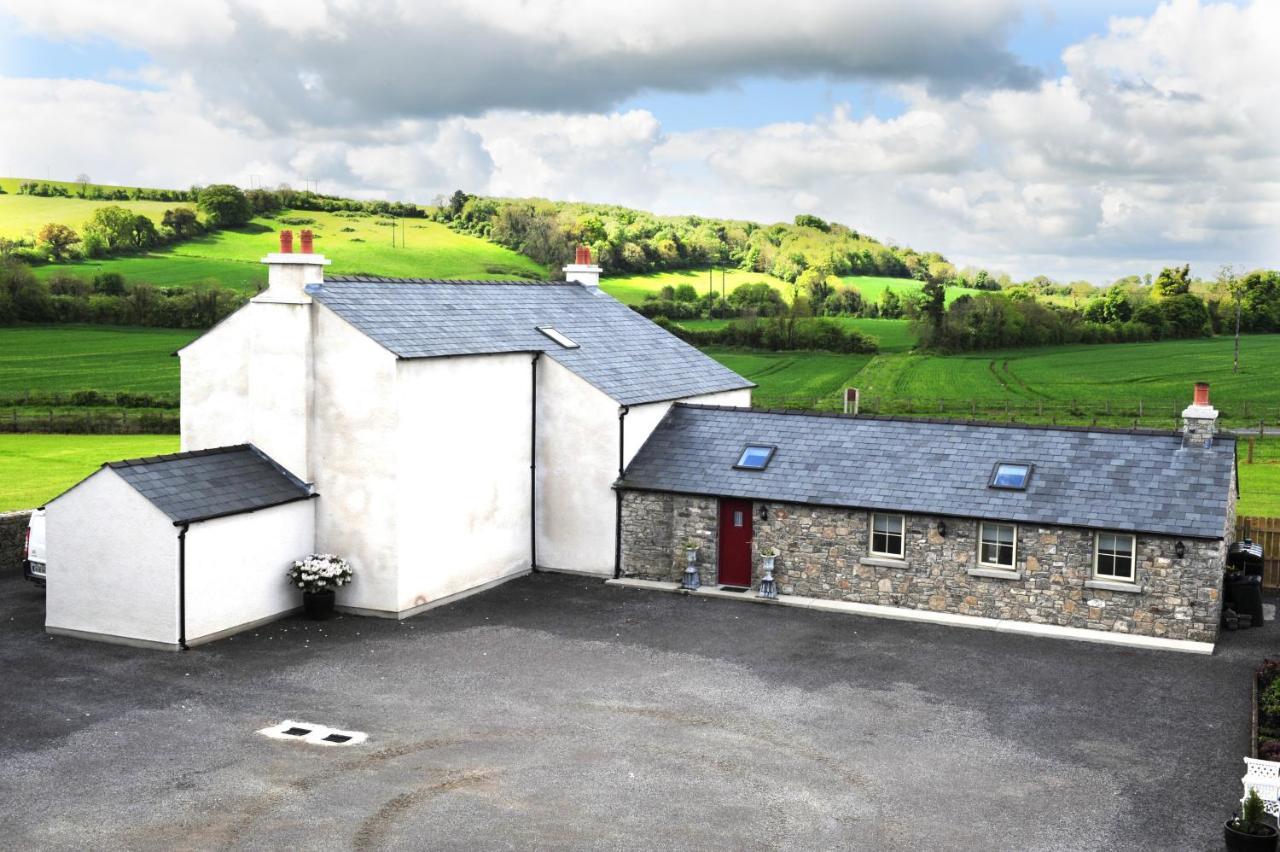 Гостевой дом Sheephouse Country Courtyard Donore  Экстерьер фото